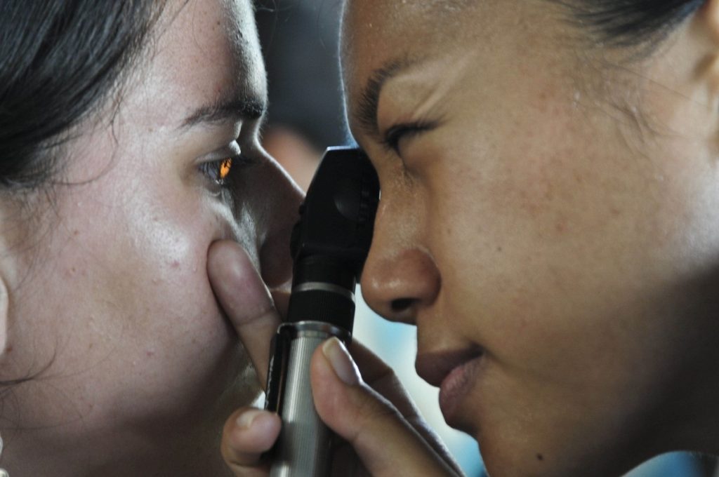 corregir blefaroplastia mal hecha